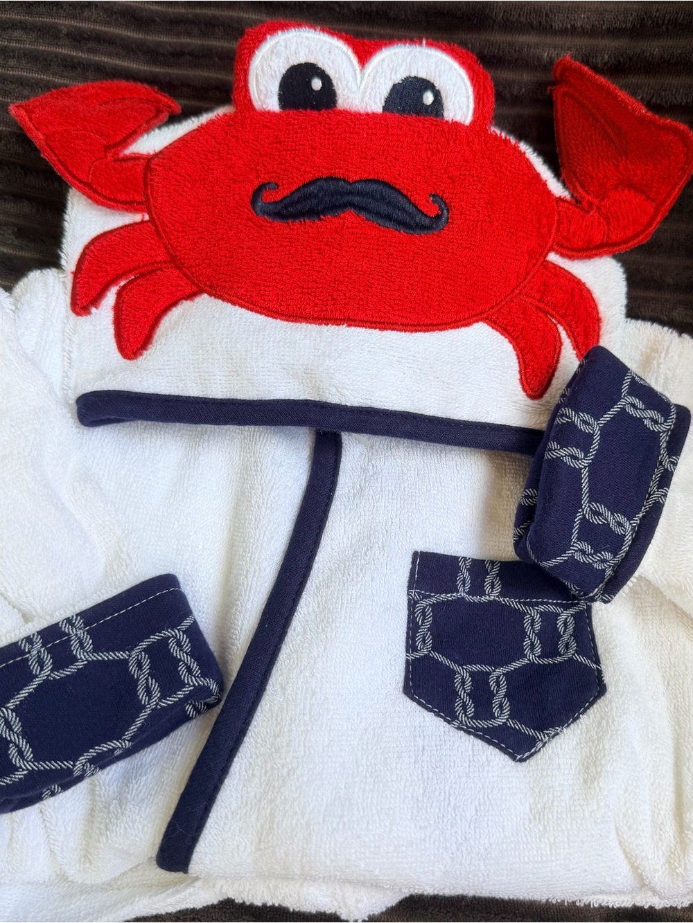 Hudson Baby White & Red Crab Hooded Robe with Navy Trim